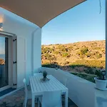 Loukoum House