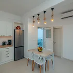 Apartment Loukoum House